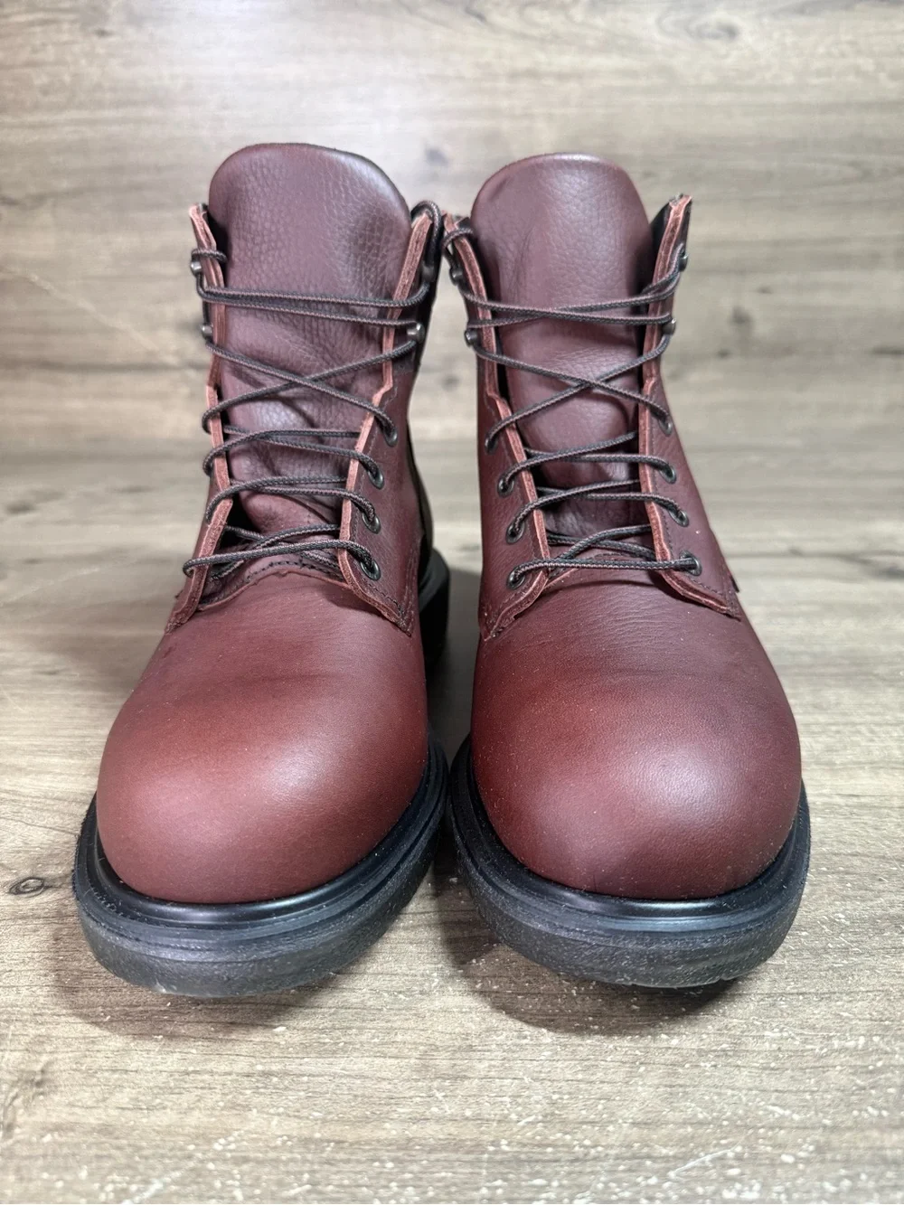 Red Wing Shoes classic six